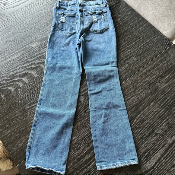 Good American Good Curve Straight Distressed High Rise Stretch Jeans, Size 6/28 - Picture 10 of 10
